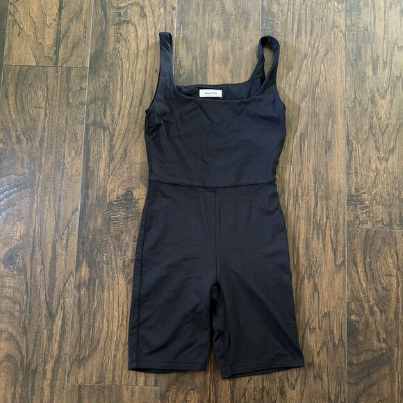Aritzia Pants - Aritzia Babaton Contour Square Neck Shorts Romper Small Athleisure Pilates Yoga